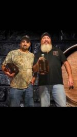 DINGEE'S MAPLE BOURBON MOONSHINE - Image 2